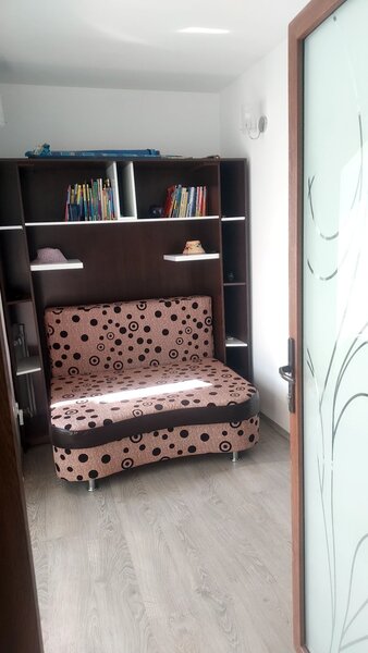 Valea Oltului, garsoniera 43 mp, Brancusi,